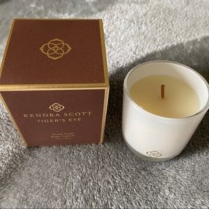 NWT ⭐️ Kendra Scott Candle